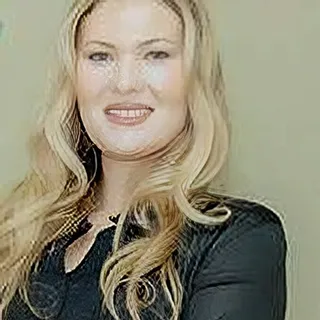 Selena Tropello, Esthetician, Arviv Medical Aesthetics