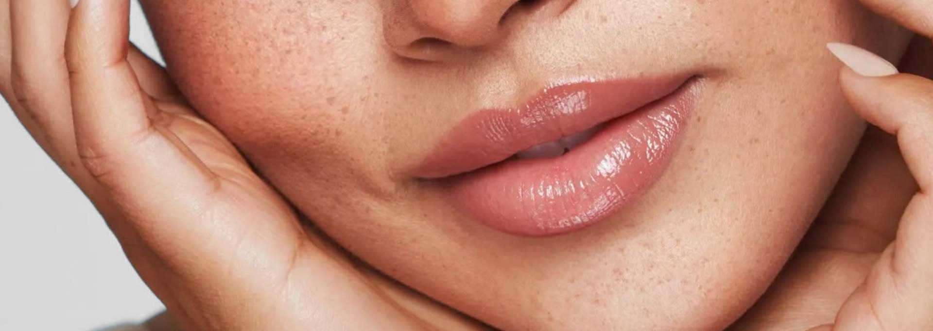 Arriessence PDGF- Advanced Regenerative Skin Therapy Hero Image Arriessence PDGF Advanced Regenerative Skin Therapy Hero Image